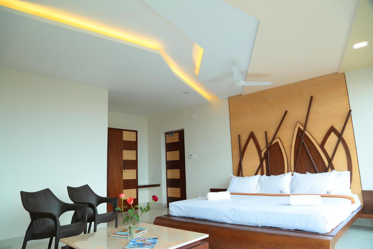 Annai In Saravana Bhavan Fine Stay And Restaurant Vailankanni Eksteriør bilde